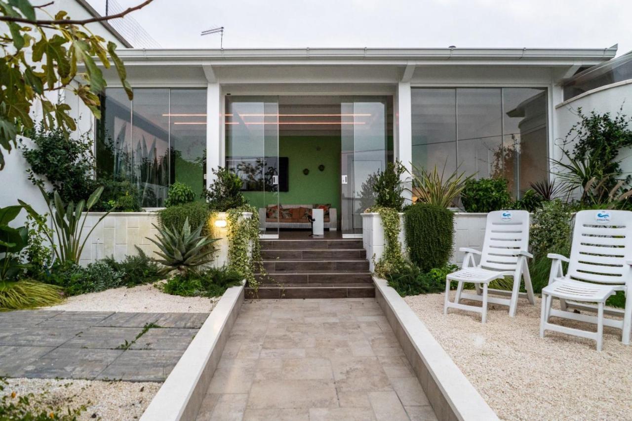 Resort Villa La Perla Sul Mare Leporano Dış mekan fotoğraf