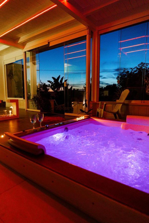 Resort Villa La Perla Sul Mare Leporano Dış mekan fotoğraf