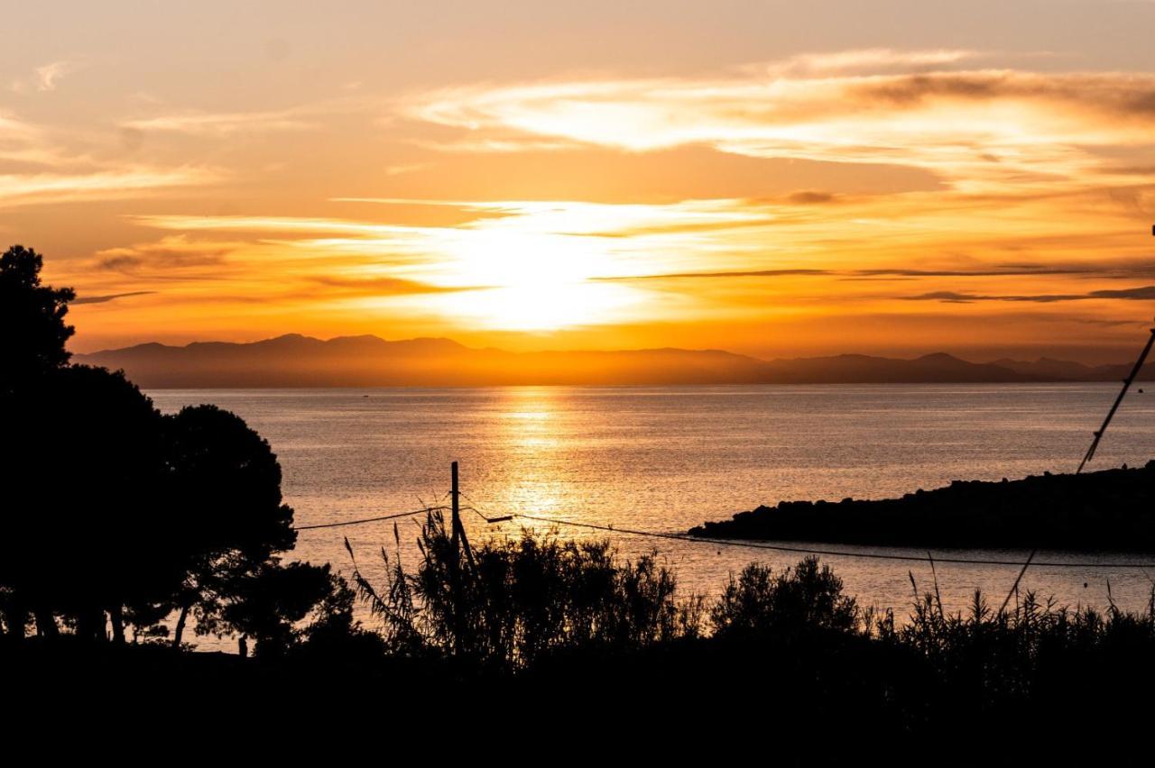 Resort Villa La Perla Sul Mare Leporano Dış mekan fotoğraf